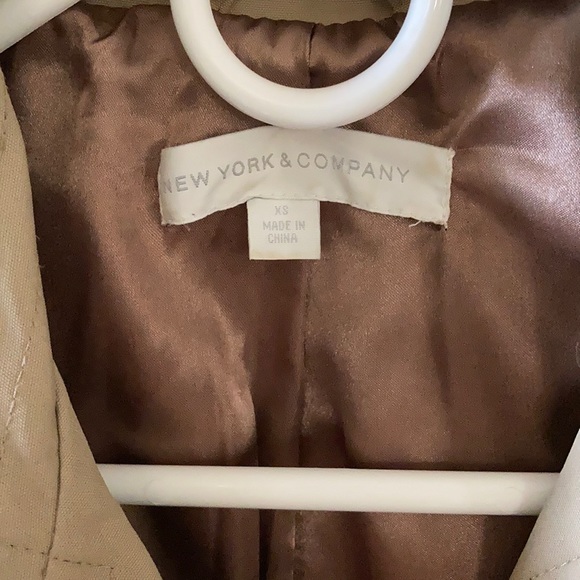 NY&CO Camel Trench Raincoat - Picture 3 of 3